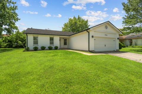 Tiny photo for 752 N Brookdale Drive, Schaumburg, IL 60194 (MLS # 12683883)