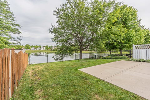 Tiny photo for 291 Wedgewood Circle, Lake In The Hills, IL 60156 (MLS # 12692833)