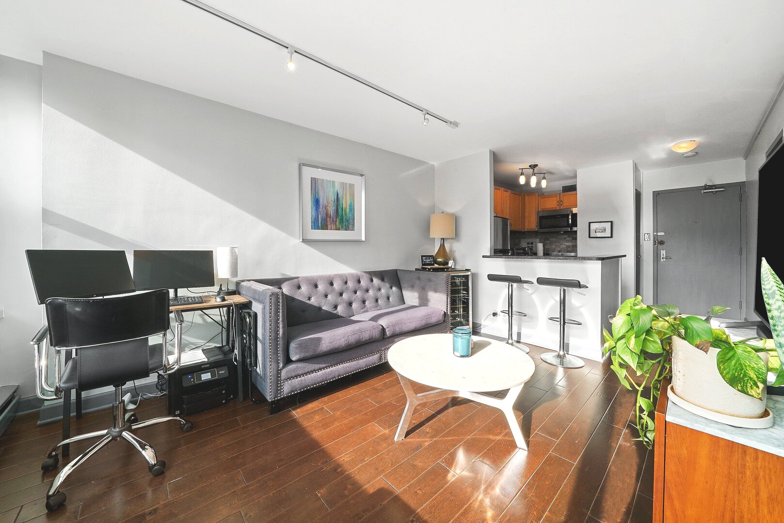 336 W Wellington Avenue 1203