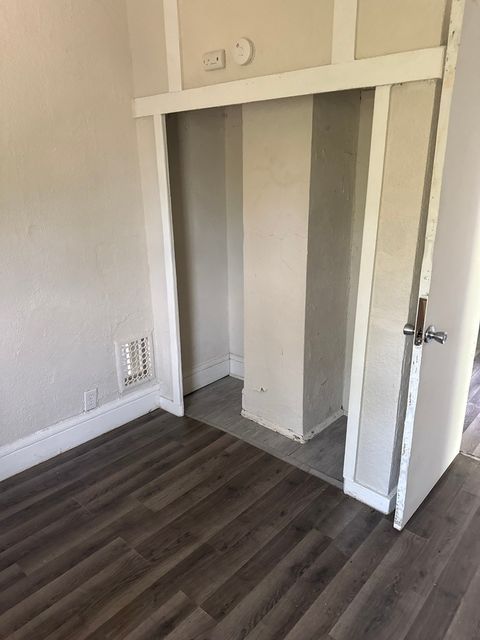 Tiny photo for 943 E Bourbonnais Street, Kankakee, IL 60901 (MLS # 12469377)