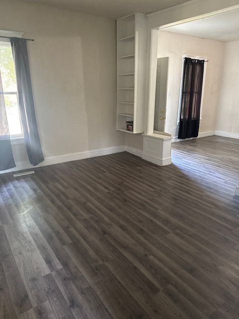 Tiny photo for 943 E Bourbonnais Street, Kankakee, IL 60901 (MLS # 12469377)