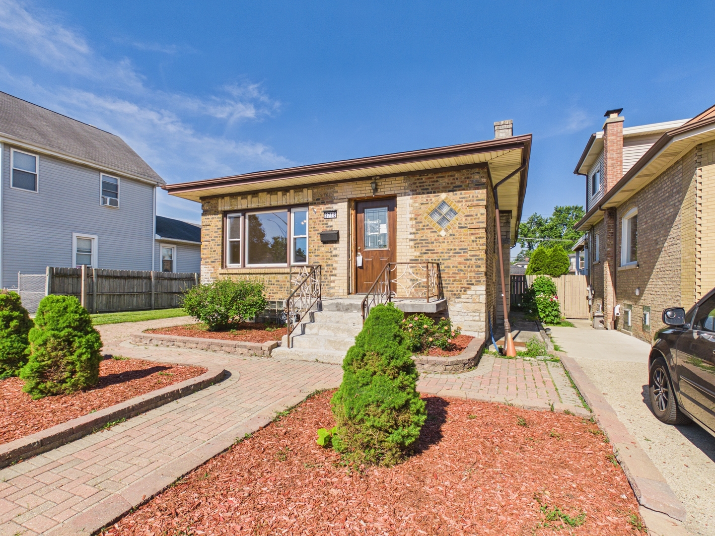Properties 2 2716 N 75th Court