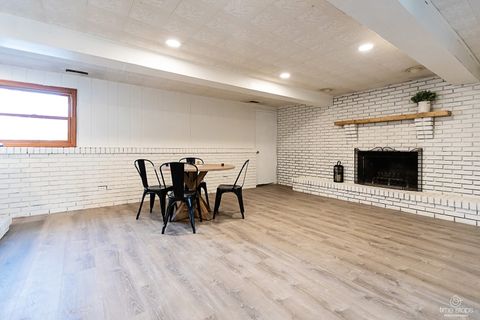 Tiny photo for 8336 Mending Wall Drive, Woodridge, IL 60517 (MLS # 12603163)