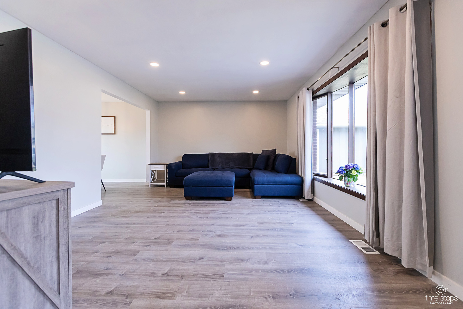 8336 Mending Wall Drive