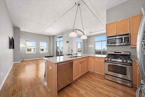 Tiny photo for 437 W Division Street #901, Chicago, IL 60610 (MLS # 12476184)