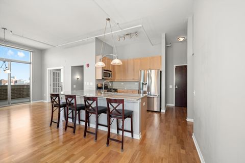 Tiny photo for 437 W Division Street #901, Chicago, IL 60610 (MLS # 12476184)
