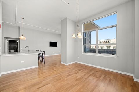 Tiny photo for 437 W Division Street #901, Chicago, IL 60610 (MLS # 12476184)