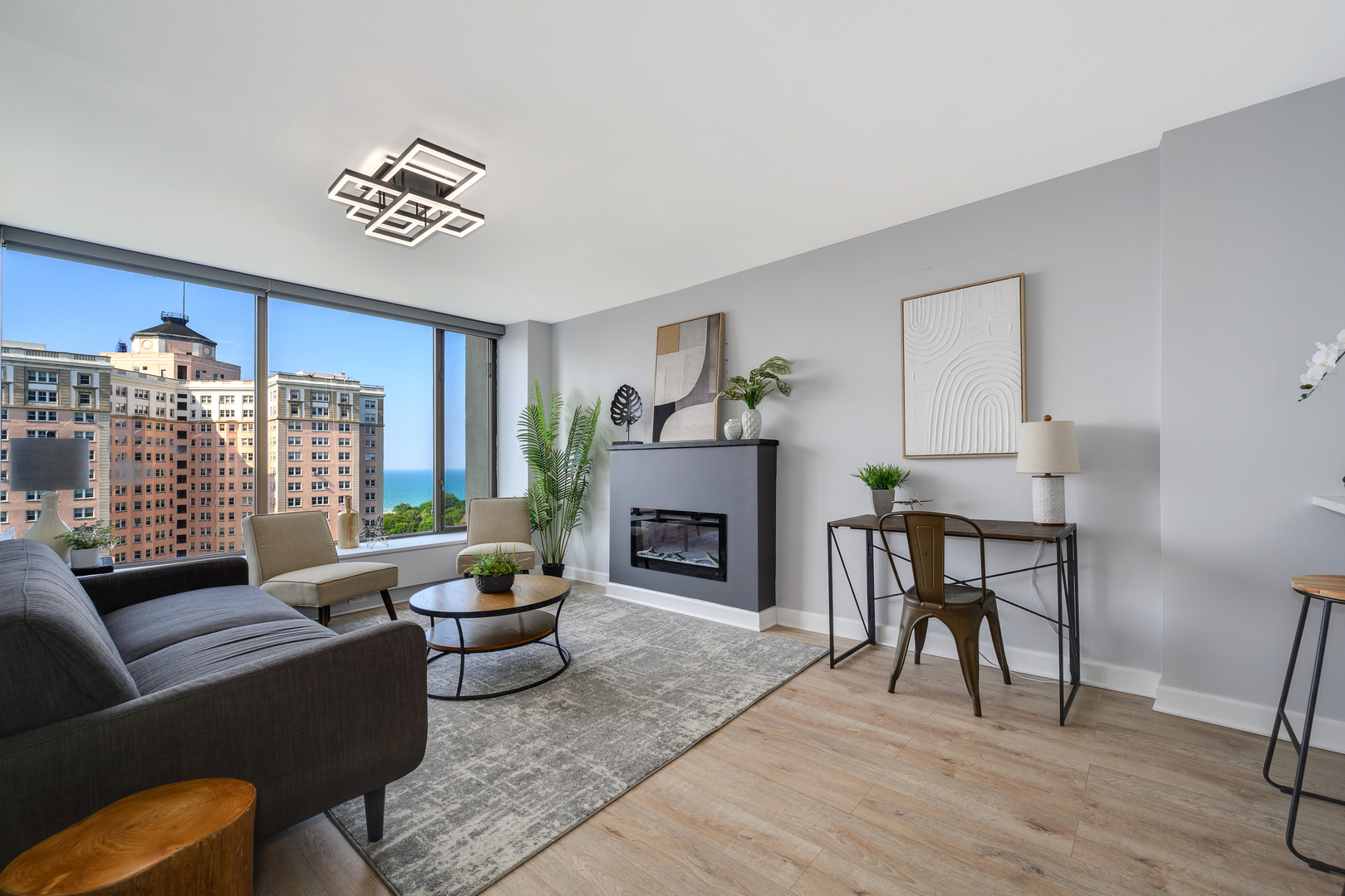 5455 N Sheridan Road 1811