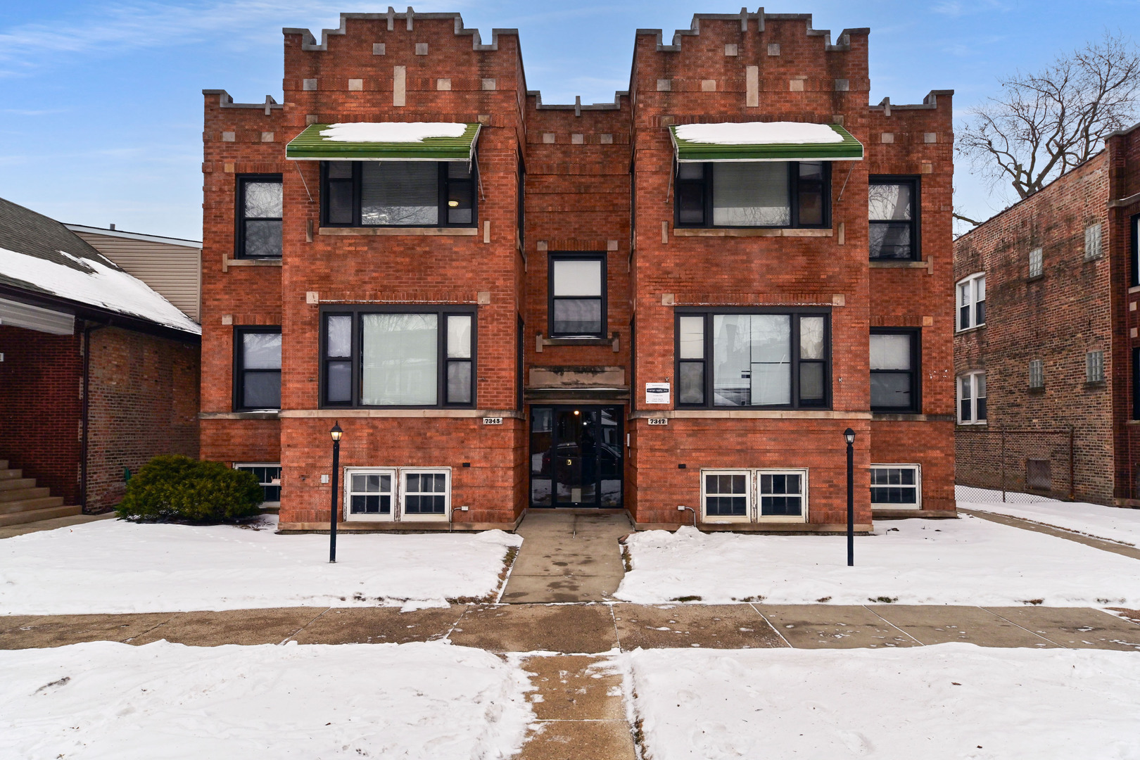 7345-47 S Calumet Avenue