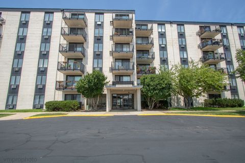 Photo of 9128 W TERRACE Drive #2N, Niles, IL 60714 (MLS # 12498469)
