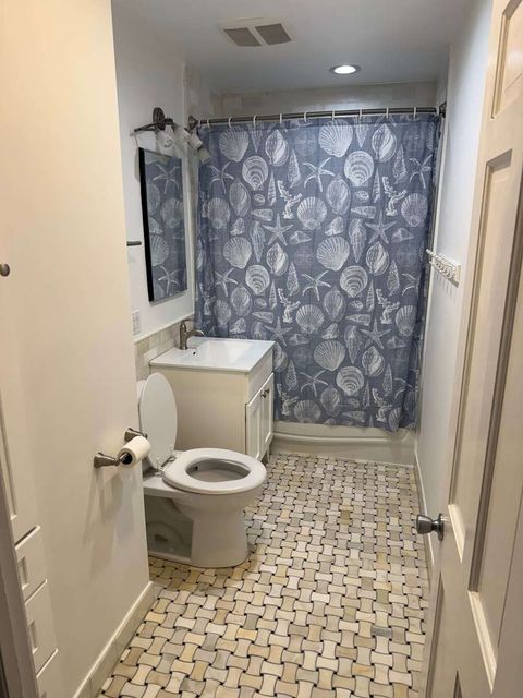 Tiny photo for 639 N Kaspar Avenue, Arlington Heights, IL 60004 (MLS # 12623246)