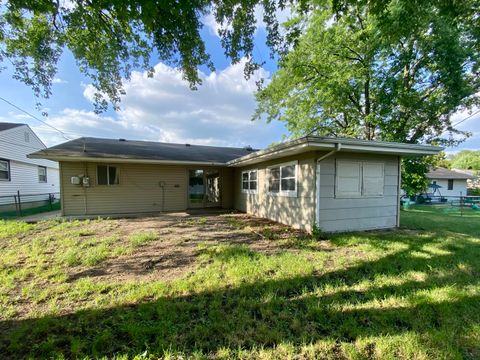 Tiny photo for 317 E Schaumburg Road, Streamwood, IL 60107 (MLS # 12424986)