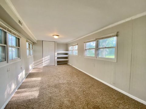 Tiny photo for 317 E Schaumburg Road, Streamwood, IL 60107 (MLS # 12424986)