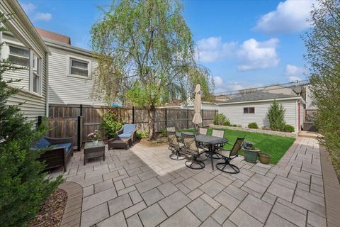 Tiny photo for 2429 N Drake Avenue, Chicago, IL 60647 (MLS # 12625271)