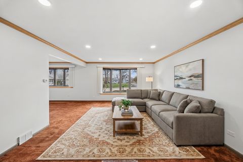 Tiny photo for 15730 Lamon Avenue, Oak Forest, IL 60452 (MLS # 12605192)