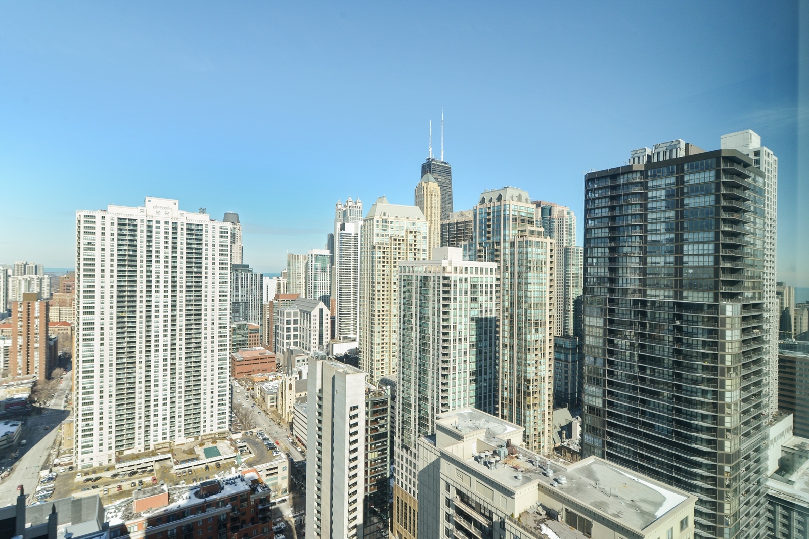 33 W Ontario Street 41G