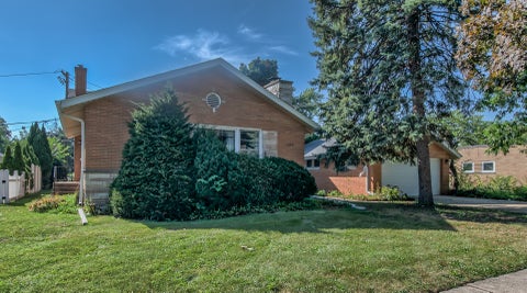 Photo of 1034 Forest Road, La Grange Park, IL 60526 (MLS # 12752763)