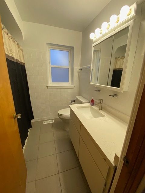 Tiny photo for 1806 Grove Avenue #1, Berwyn, IL 60402 (MLS # 12614723)