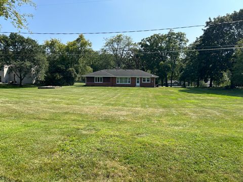 A home in West Chicago