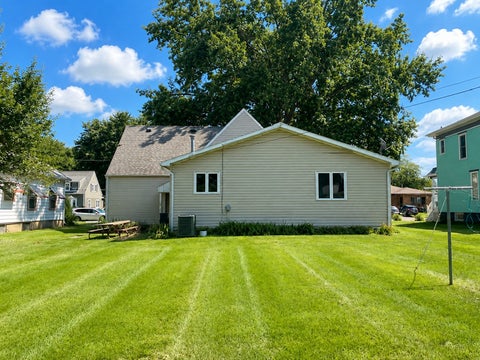 Tiny photo for 1103 5th Avenue, Sterling, IL 61081 (MLS # 12755940)