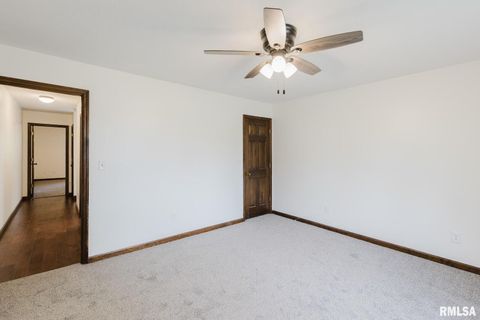 Tiny photo for 1800 Testa Drive, Marion, IL 62959 (MLS # EB459504)