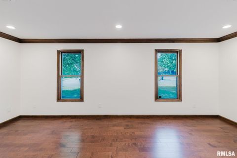 Tiny photo for 1800 Testa Drive, Marion, IL 62959 (MLS # EB459504)