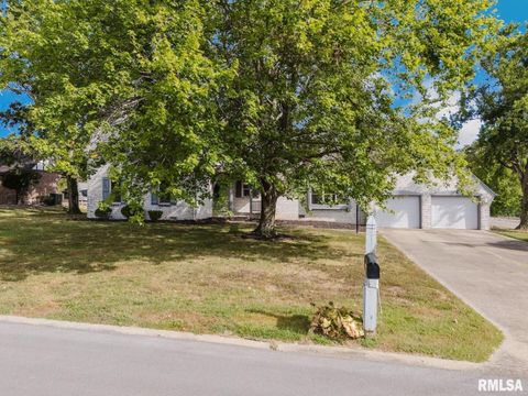 Tiny photo for 1800 Testa Drive, Marion, IL 62959 (MLS # EB459504)