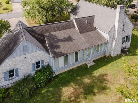 Tiny photo for 1800 Testa Drive, Marion, IL 62959 (MLS # EB459504)