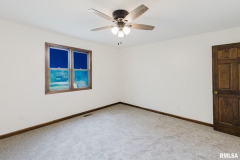 Tiny photo for 1800 Testa Drive, Marion, IL 62959 (MLS # EB459504)