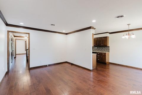 Tiny photo for 1800 Testa Drive, Marion, IL 62959 (MLS # EB459504)