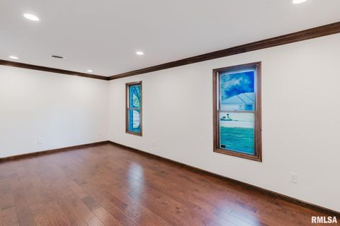 Tiny photo for 1800 Testa Drive, Marion, IL 62959 (MLS # EB459504)