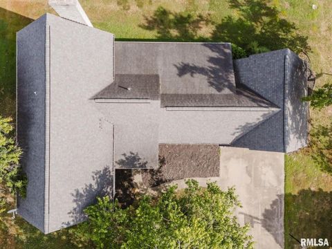 Tiny photo for 1800 Testa Drive, Marion, IL 62959 (MLS # EB459504)