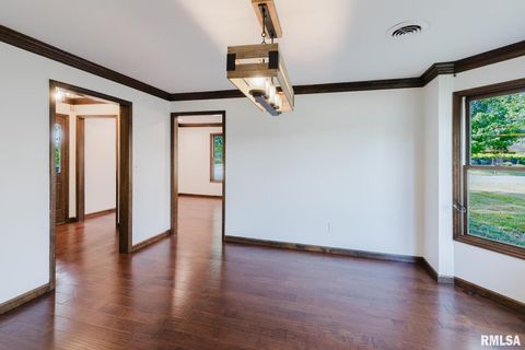 Tiny photo for 1800 Testa Drive, Marion, IL 62959 (MLS # EB459504)