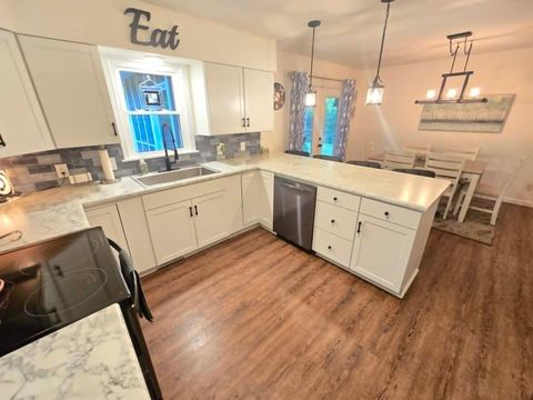 Tiny photo for 15680 N Cooks Drive, Mt Vernon, IL 62864 (MLS # 12690376)