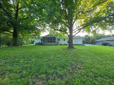 Tiny photo for 15680 N Cooks Drive, Mt Vernon, IL 62864 (MLS # 12690376)