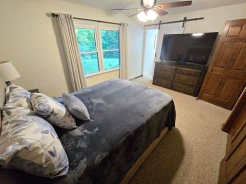 Tiny photo for 15680 N Cooks Drive, Mt Vernon, IL 62864 (MLS # 12690376)