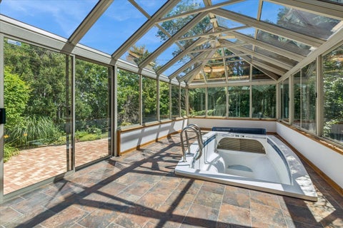 Tiny photo for 6533 N Christiana Avenue, Lincolnwood, IL 60712 (MLS # 12738160)