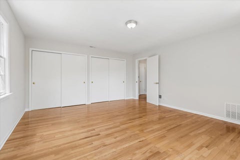 Tiny photo for 6533 N Christiana Avenue, Lincolnwood, IL 60712 (MLS # 12738160)