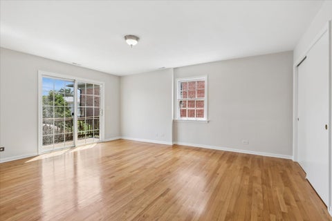 Tiny photo for 6533 N Christiana Avenue, Lincolnwood, IL 60712 (MLS # 12738160)