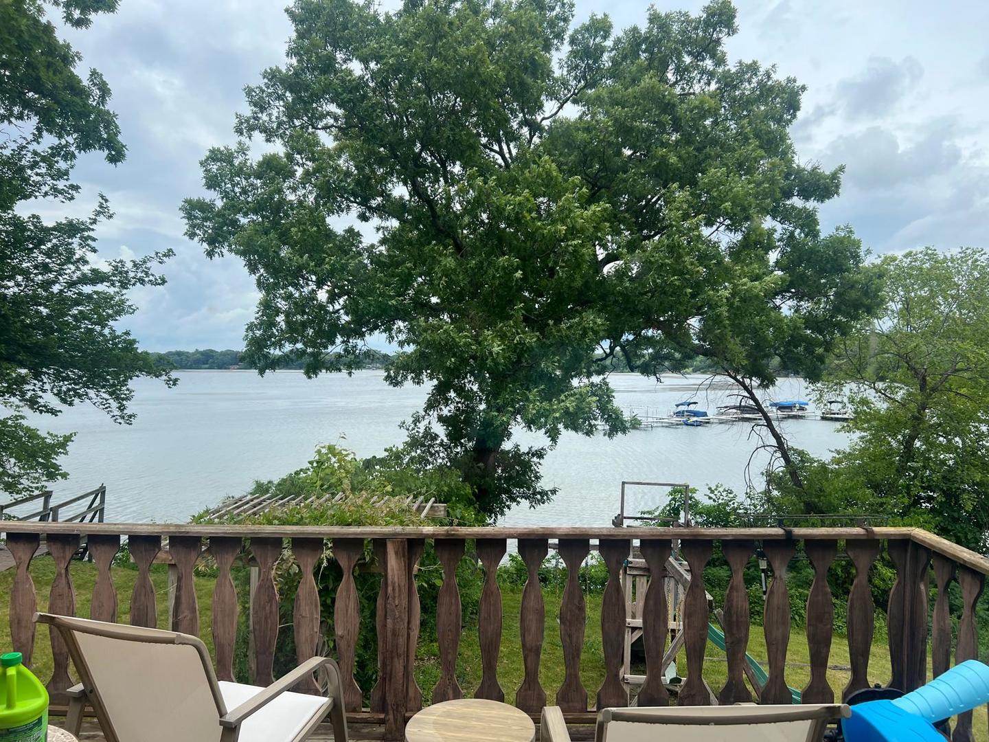 440 E Lakeshore Drive
