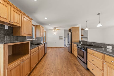 Tiny photo for 6120 W 129th Street, Palos Heights, IL 60463 (MLS # 12739651)