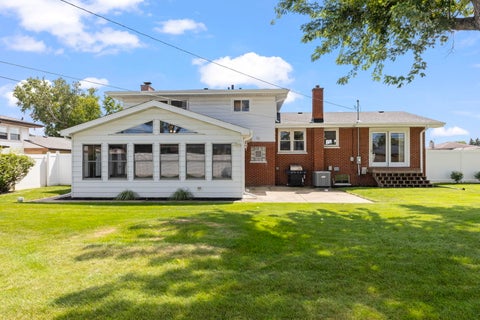 Tiny photo for 6120 W 129th Street, Palos Heights, IL 60463 (MLS # 12739651)