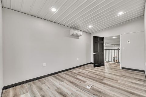 Tiny photo for 602 2nd Street W, Andalusia, IL 61232 (MLS # 12607506)