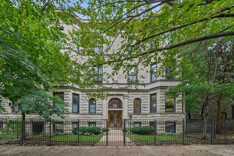 Photo of 3826 N FREMONT Street #1N, Chicago, IL 60613 (MLS # 12483222)