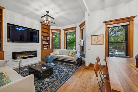 Tiny photo for 3826 N FREMONT Street #1N, Chicago, IL 60613 (MLS # 12483222)