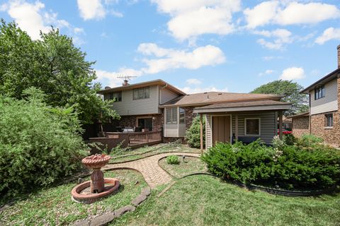 Tiny photo for 18443 Maple Street, Lansing, IL 60438 (MLS # 12460064)