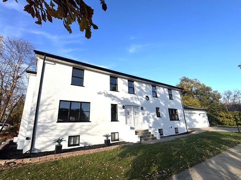 Photo of 1101 N Princeton Avenue, Villa Park, IL 60181 (MLS # 12622876)