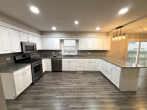 Tiny photo for 1101 N Princeton Avenue, Villa Park, IL 60181 (MLS # 12622876)