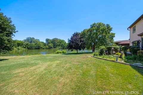 Tiny photo for 36 Crofton Court, Oswego, IL 60543 (MLS # 12771265)