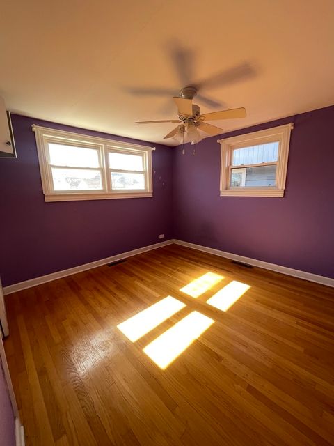 Tiny photo for 5229 W Greenleaf Street, Skokie, IL 60077 (MLS # 12578440)